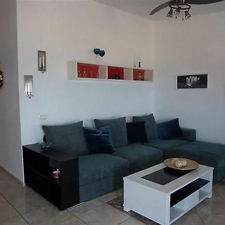 Casa vacanze Sleeps 6 Pool Wifi *