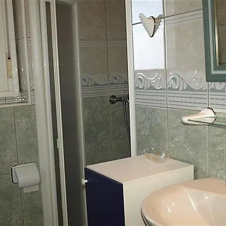 Sleeps 6 Pool Wifi 度假居 波里斯-德阿沃纳